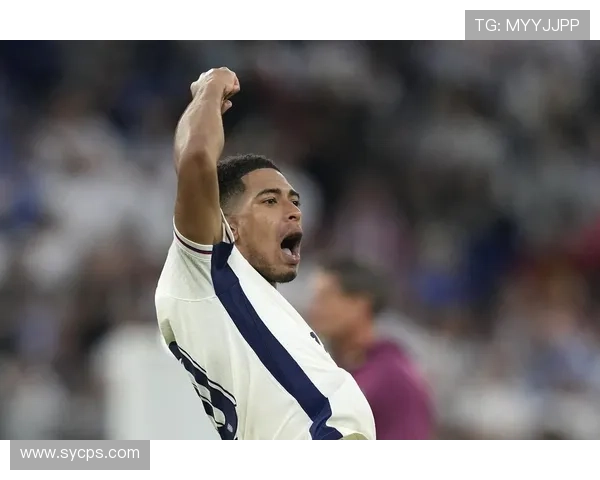 贝林厄姆荣获英格兰年度最佳球员状态回暖，成为未来之星的领军人物