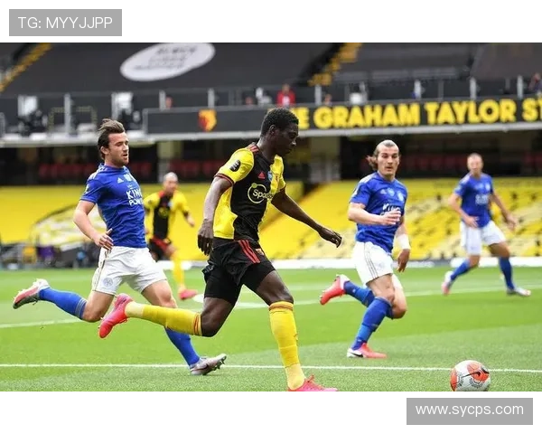 伯恩利本赛季表现稳健,竞争力增强值得关注 伯恩利本赛季表现稳健,竞争力增强值得关注