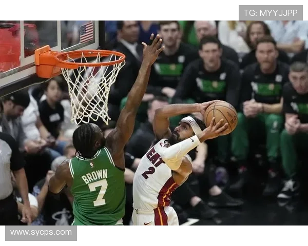 五分钟带你搞懂篮球中的补篮规则：违规分哪几种？